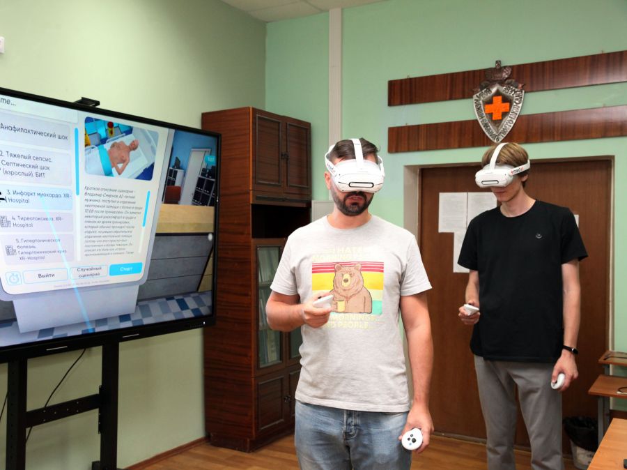 Из виртуальности в реальность: преподаватели ВолгГМУ осваивают новые методики обучения на симуляторах 