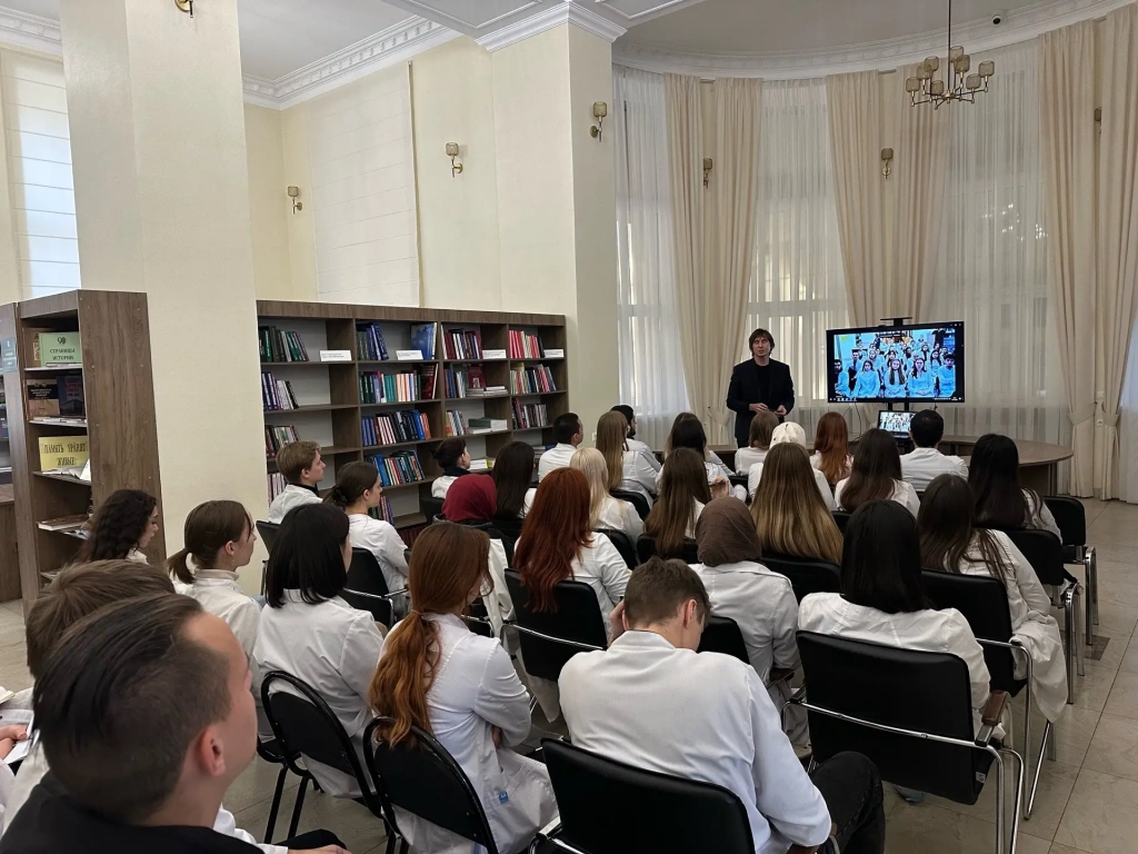 Как омолодить сердце рассказал студентам ВолгГМУ профессор из Санкт-Петербурга