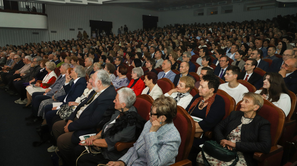 ВолгГМУ отметил 90-летие