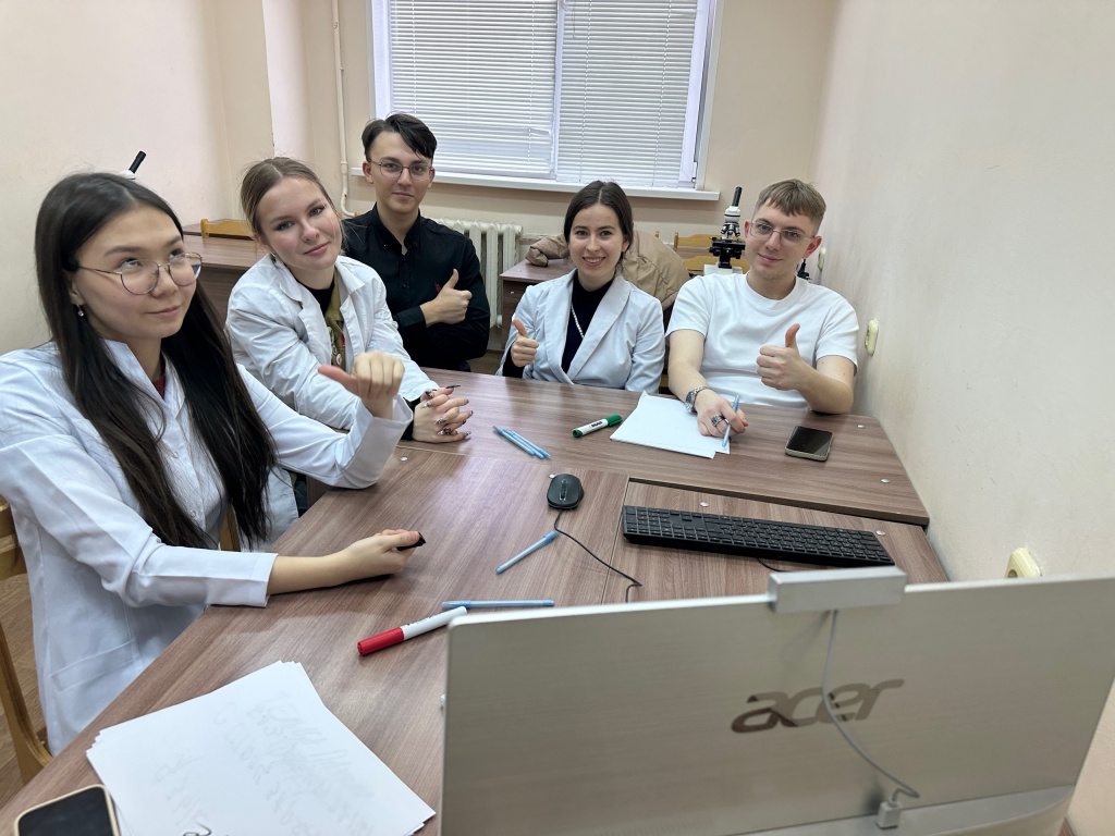 «Реальные гистологи» из Волгограда завоевали диплом 3 степени на Международной студенческой олимпиаде по гистологии в Саратове