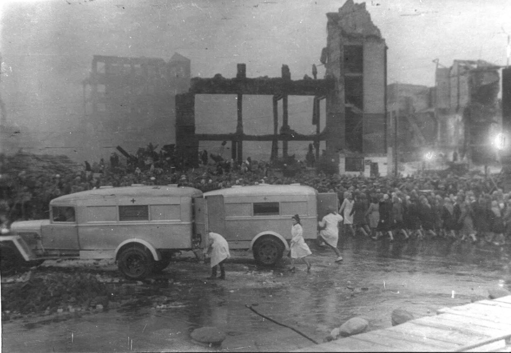 23 августа – День памяти жертв массированной бомбардировки Сталинграда 1942 года