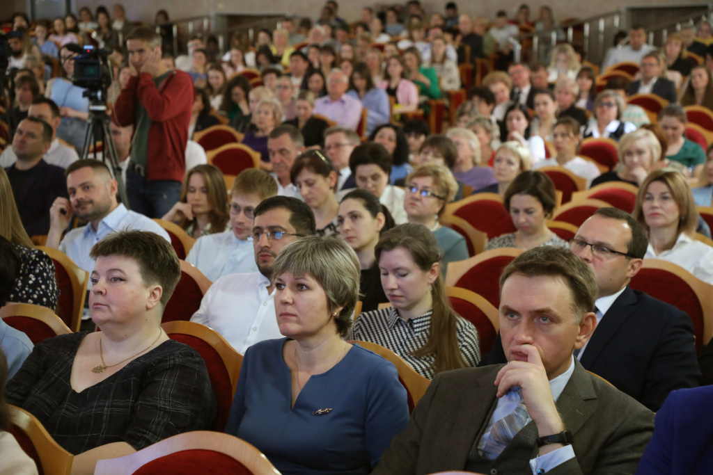 «Историческое событие не только для здравоохранения Волгоградской области, но и для всей страны»: в ВолгГМУ начала свою работу научно-практическая конференция по внедрению клинических рекомендаций