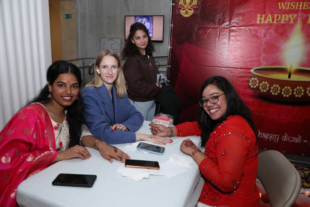 Праздник Дивали в ВолгГМУ