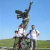 Участники велопробега «Трезвый Сталинград» Иван Белоглазов и Александр Бубликов